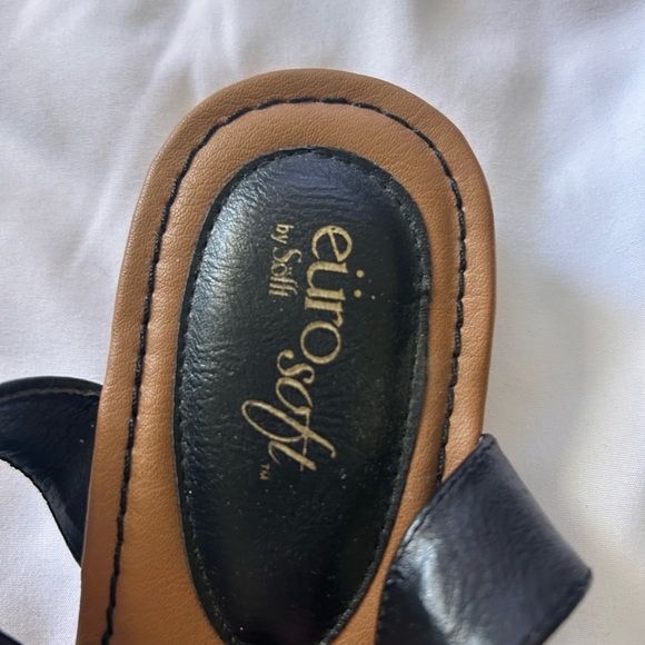 Women's Black T-Strap Sandals with Gold Buckle - Picture 2 of 3